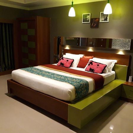 Holiday Hill Hotel & Suites Sultan Bathery Esterno foto