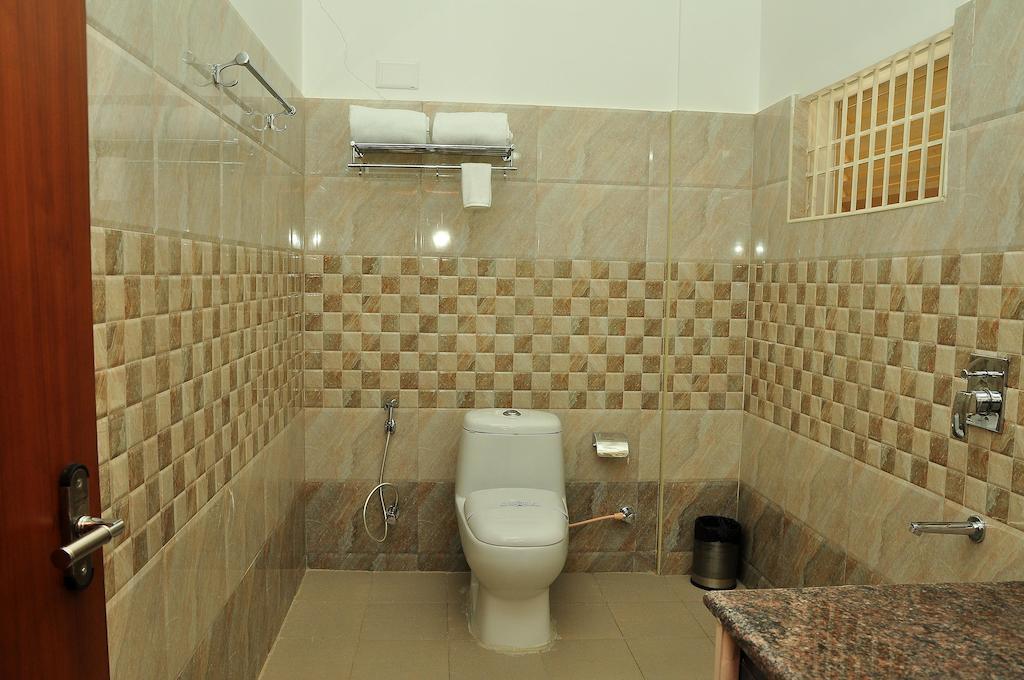Holiday Hill Hotel & Suites Sultan Bathery Camera foto