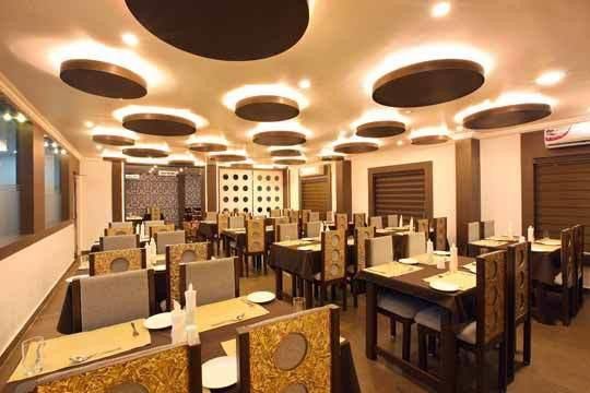 Holiday Hill Hotel & Suites Sultan Bathery Esterno foto