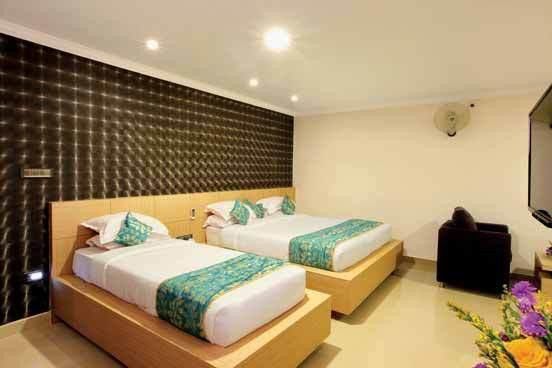Holiday Hill Hotel & Suites Sultan Bathery Esterno foto