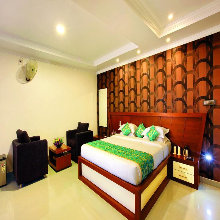 Holiday Hill Hotel & Suites Sultan Bathery Esterno foto